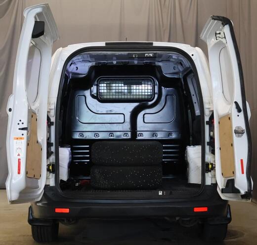 Ford Transit Courier vaihtoauto
