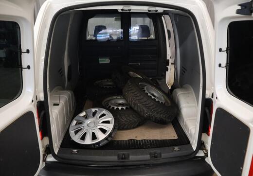 Volkswagen Caddy Maxi vaihtoauto