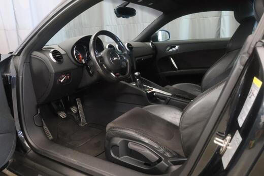 Audi TT vaihtoauto