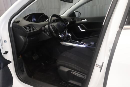 Peugeot 308 vaihtoauto
