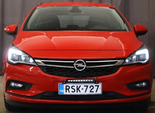 Opel Astra vaihtoauto