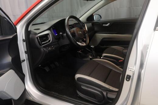 Kia Stonic vaihtoauto