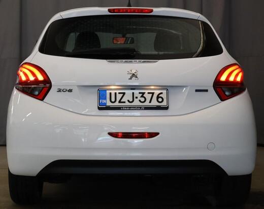 Peugeot 208 vaihtoauto