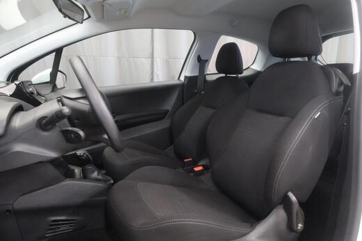Peugeot 208 vaihtoauto