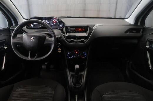 Peugeot 208 vaihtoauto
