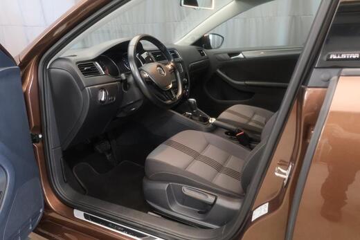 Volkswagen Jetta vaihtoauto