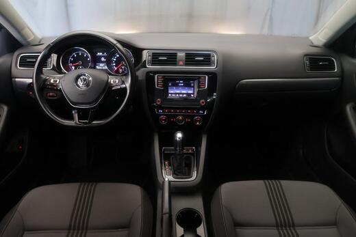 Volkswagen Jetta vaihtoauto