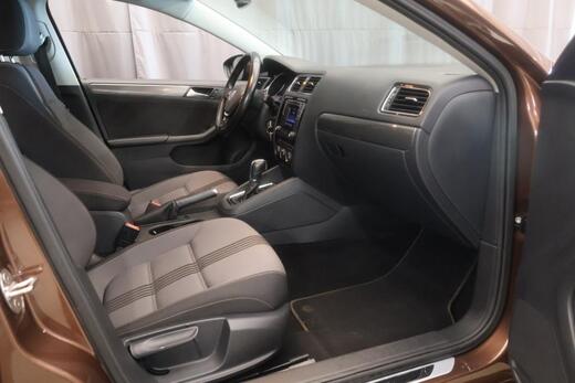 Volkswagen Jetta vaihtoauto