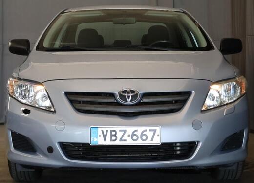 Toyota Corolla vaihtoauto