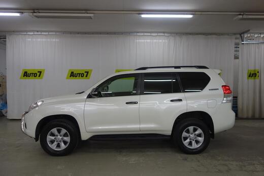 Toyota Land Cruiser vaihtoauto