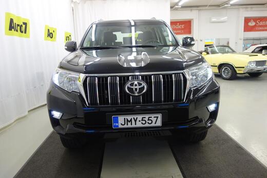 Toyota Land Cruiser vaihtoauto
