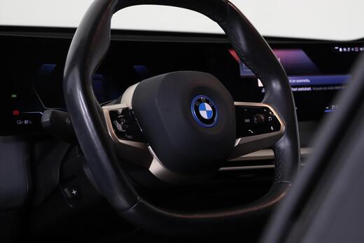 BMW iX vaihtoauto