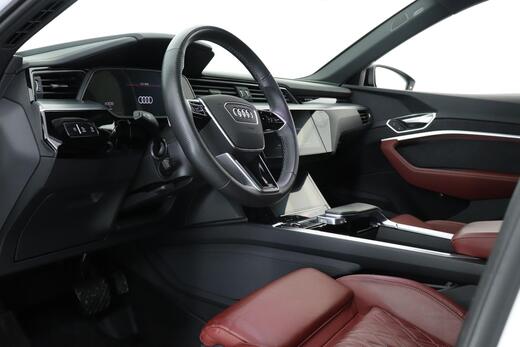 Audi e-tron vaihtoauto