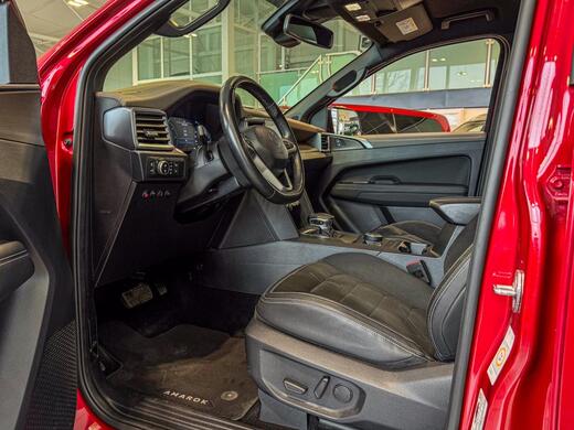 Volkswagen Amarok vaihtoauto
