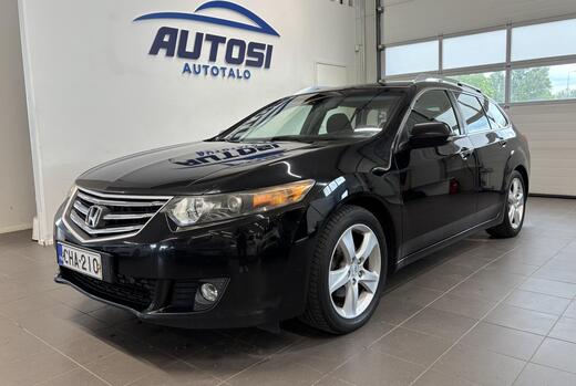 Honda Accord vaihtoauto