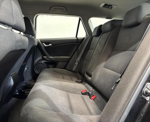 Honda Accord vaihtoauto