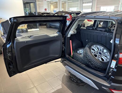 Ford Ecosport vaihtoauto