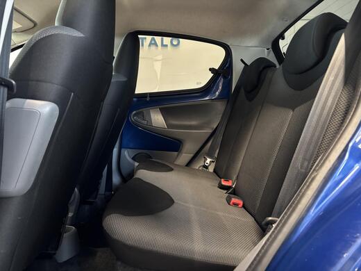 Toyota AYGO vaihtoauto
