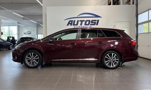 Toyota Avensis vaihtoauto