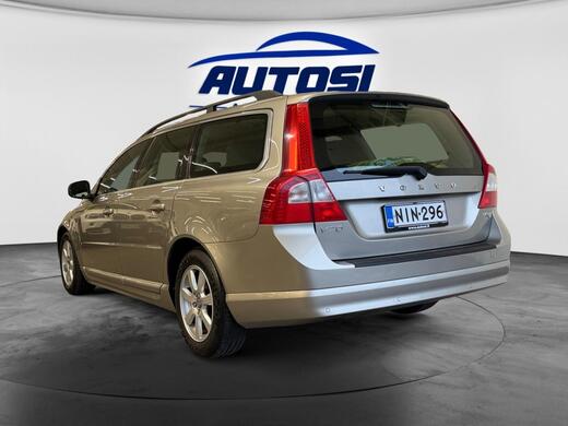 Volvo V70 vaihtoauto