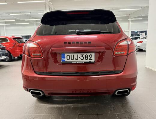 Porsche Cayenne vaihtoauto
