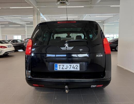Peugeot 5008 vaihtoauto