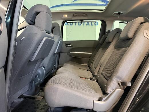 Peugeot 5008 vaihtoauto