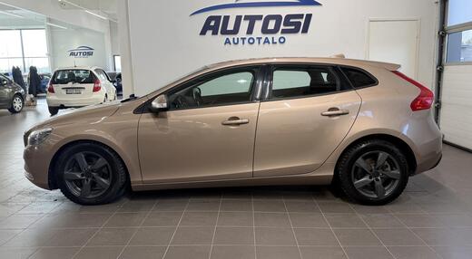 Volvo V40 vaihtoauto