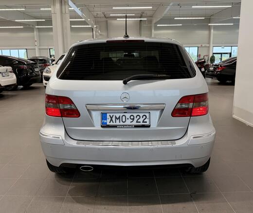 Mercedes-Benz B vaihtoauto