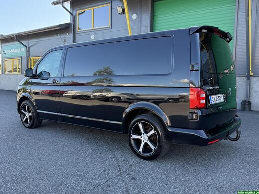 Volkswagen Transporter vaihtoauto