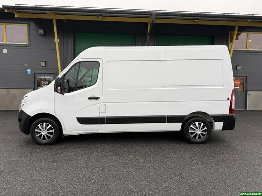 Nissan NV400 vaihtoauto
