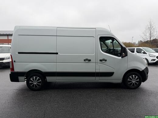 Nissan NV400 vaihtoauto