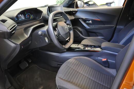 Peugeot e-2008 vaihtoauto