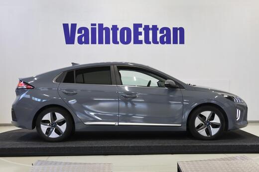 Hyundai IONIQ hybrid vaihtoauto