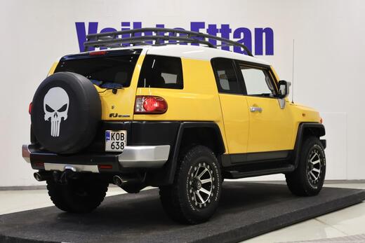Toyota FJ Cruiser vaihtoauto
