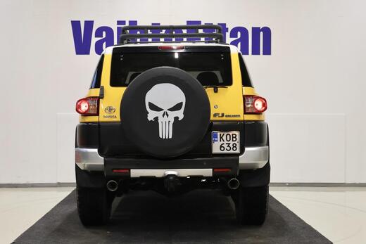 Toyota FJ Cruiser vaihtoauto