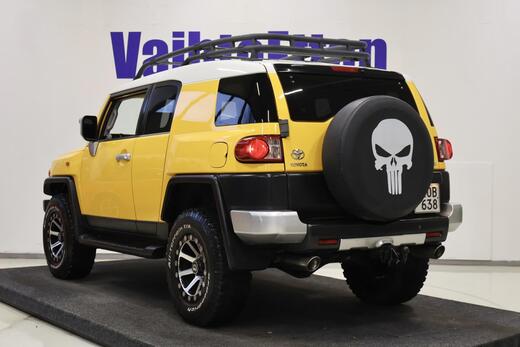 Toyota FJ Cruiser vaihtoauto