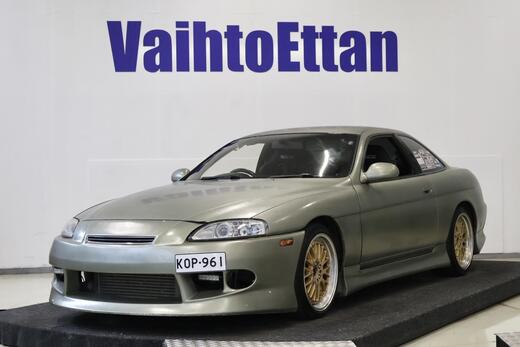Toyota Soarer vaihtoauto