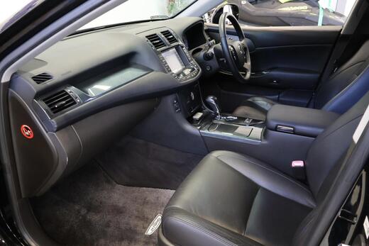 Toyota Crown vaihtoauto