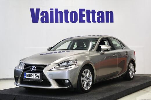 Lexus IS vaihtoauto