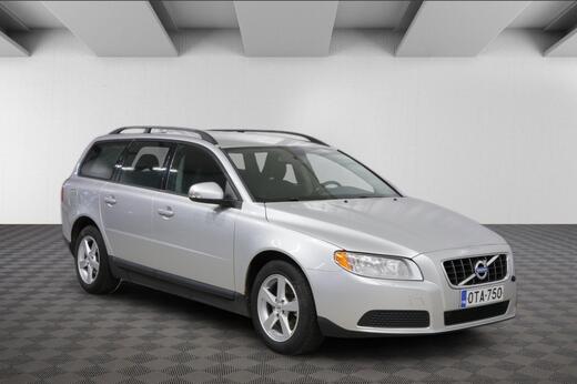 Volvo V70 vaihtoauto