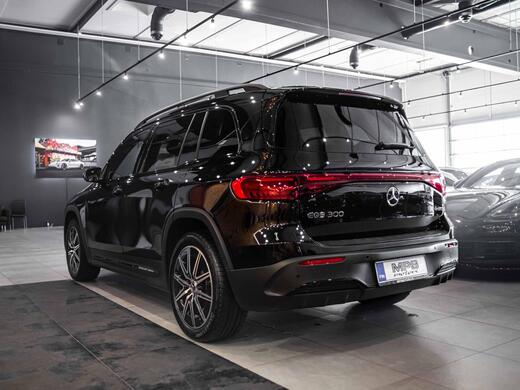 Mercedes-Benz EQB vaihtoauto