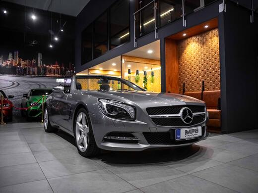 Mercedes-Benz SL vaihtoauto