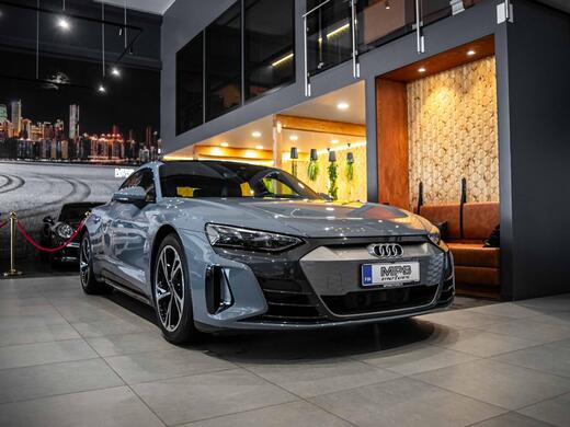 Audi e-tron GT vaihtoauto