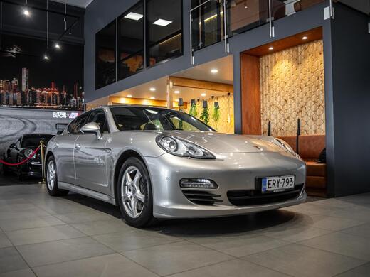Porsche Panamera vaihtoauto