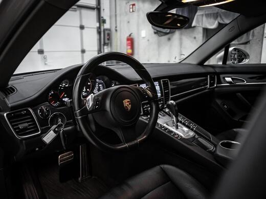 Porsche Panamera vaihtoauto