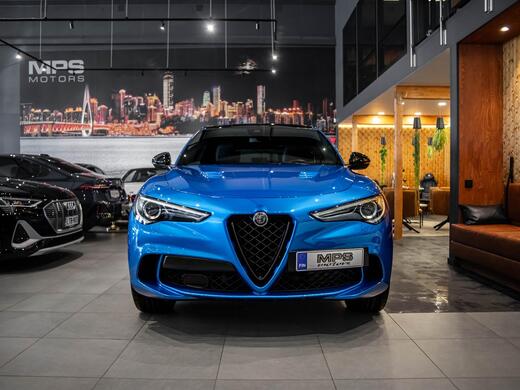 Alfa Romeo Stelvio vaihtoauto