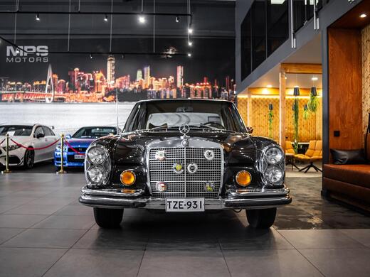 Mercedes-Benz 280 vaihtoauto