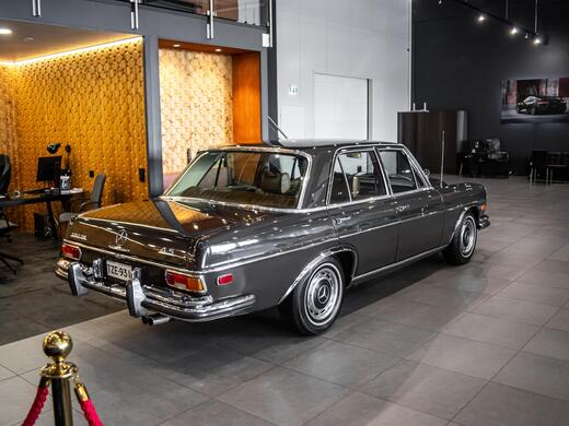Mercedes-Benz 280 vaihtoauto