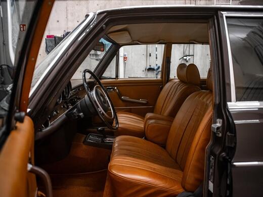 Mercedes-Benz 280 vaihtoauto